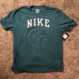Green Nike tee